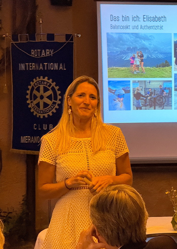 She Leads: inspirierender Vortrag von Elisabeth Oberrauch-Fischnaller
